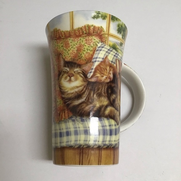 Cats Coffee Mug Porcelain Sleepy Kittens Tea Cup 5 1/2” Tall Designer Cha Cult - Picture 3 of 15